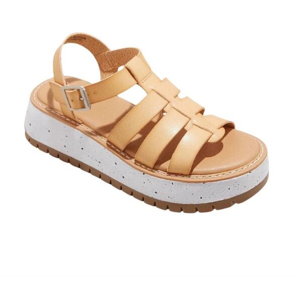 Tan Universal Threads Justine Platform Buckle Closure Sandals Size 6 - Picture 1 of 12